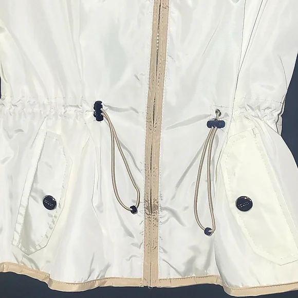 IZOD CREAM RAIN JACKET - Picture 4 of 8